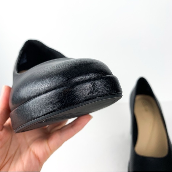 Clarks Signature Zoya85 Court shoes chunky heeled pumps in black leather size 8 - Picture 3 of 8